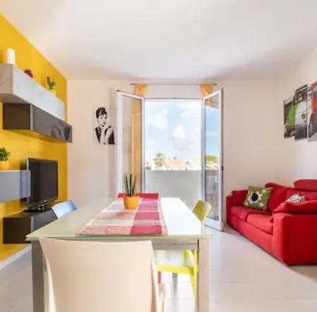 Due Passi Dal Mare Tra Marina Di Ragusa-punta Secca 3* Villaggio Azzurro